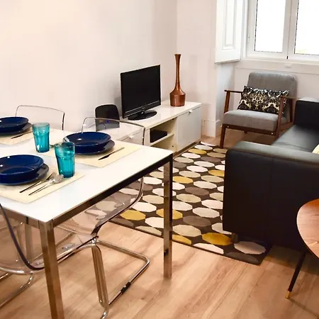 Principe Real Cecilio Apartment *