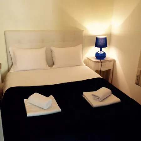 Principe Real Cecilio Apartment *