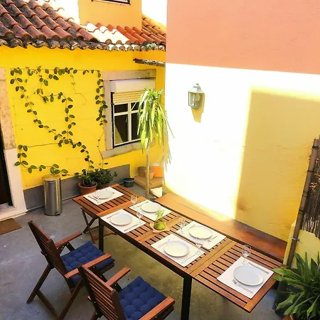 Principe Real Cecilio Apartment